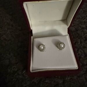 Helzberg Diamonds Burgundy Box with Silver Accents